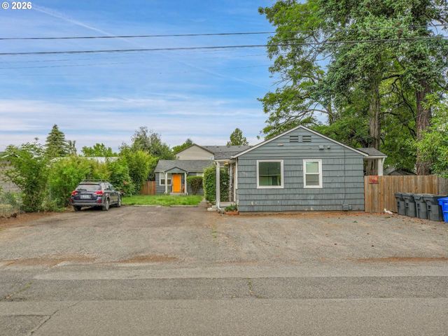 5821 Se KNAPP St, Portland, OR 97206