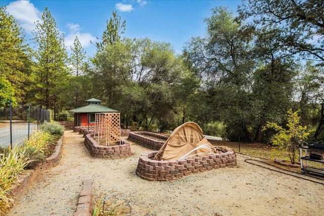 8681 State Highway 193, Placerville, CA 95667