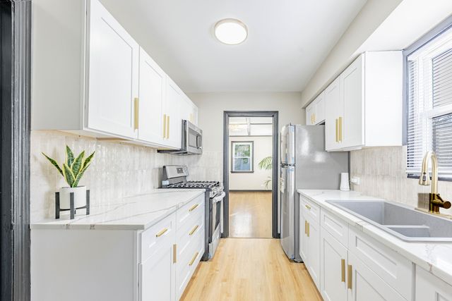 782 Campbell Avenue, Calumet City, IL 60409