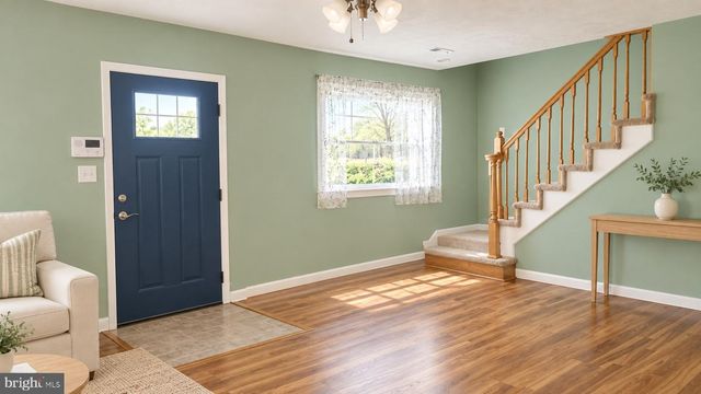 12 ROGERS CIR, Newark, DE 19702
