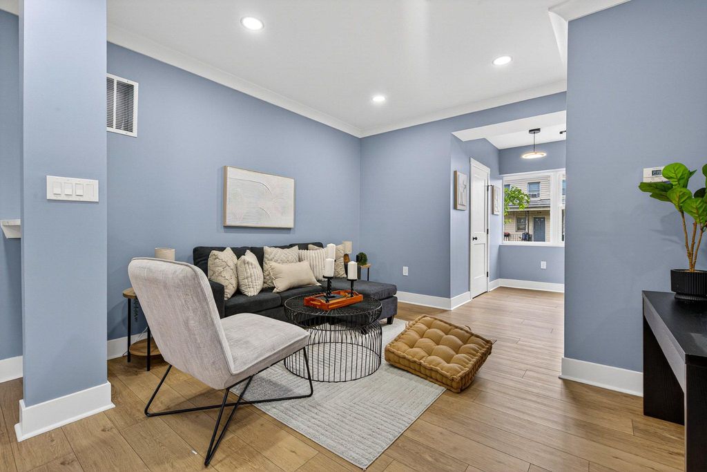 Image 14 of property listing at 262 COLGATE, Baltimore, MD 21222