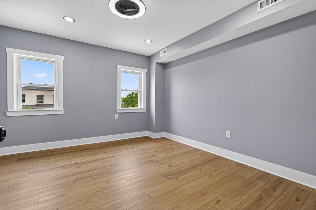 Image 22 of property listing at 262 COLGATE, Baltimore, MD 21222
