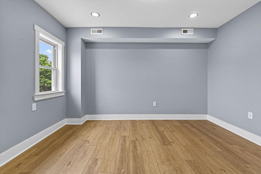 Image 24 of property listing at 262 COLGATE, Baltimore, MD 21222