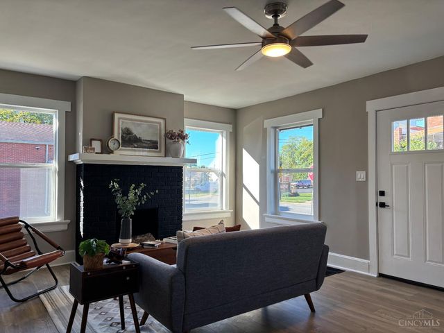 2052 Pleasant Avenue, Hamilton, OH 45015