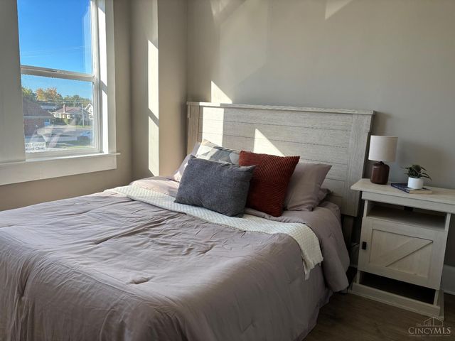 2052 Pleasant Avenue, Hamilton, OH 45015