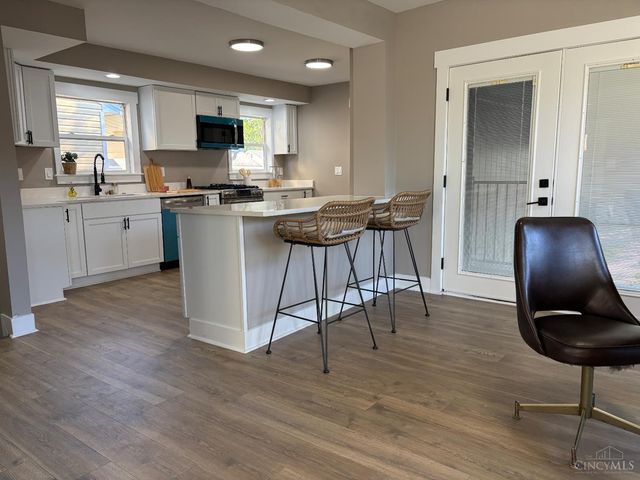 2052 Pleasant Avenue, Hamilton, OH 45015