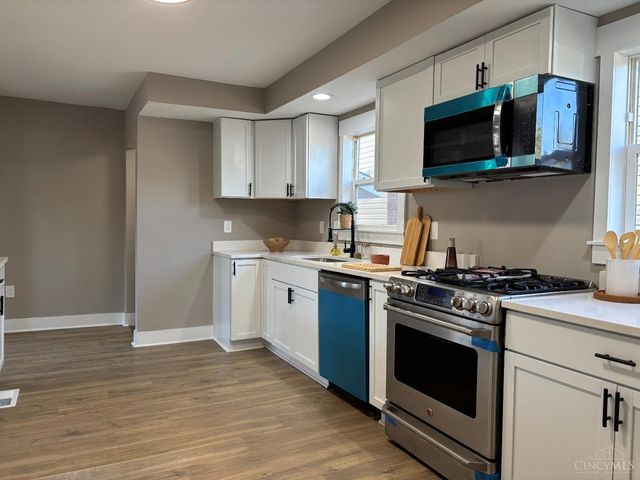 2052 Pleasant Avenue, Hamilton, OH 45015