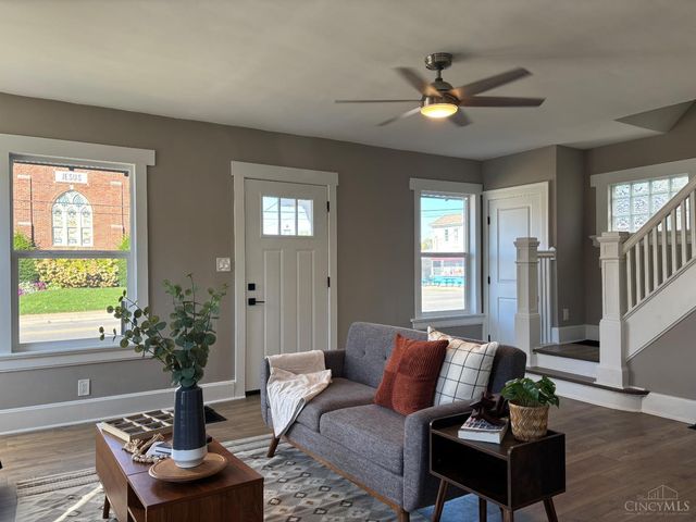 2052 Pleasant Avenue, Hamilton, OH 45015