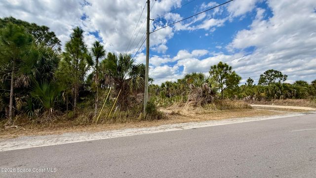 3262 Pomello Avenue SW, Palm Bay, FL 32908