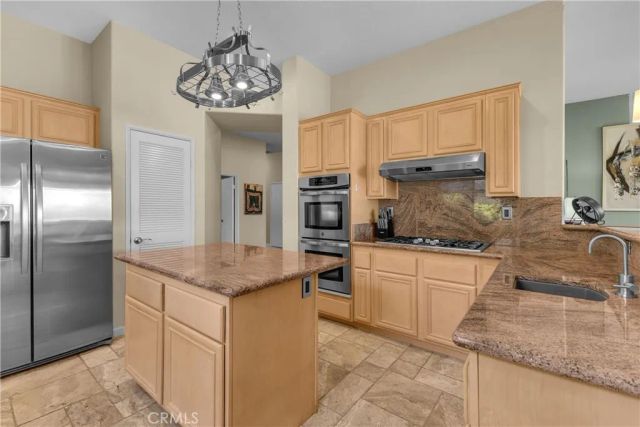 140 Kavenish East, Rancho Mirage, CA 92270