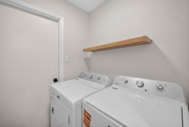 3919 Ridgeoak Way, Farmers Branch, TX 75244