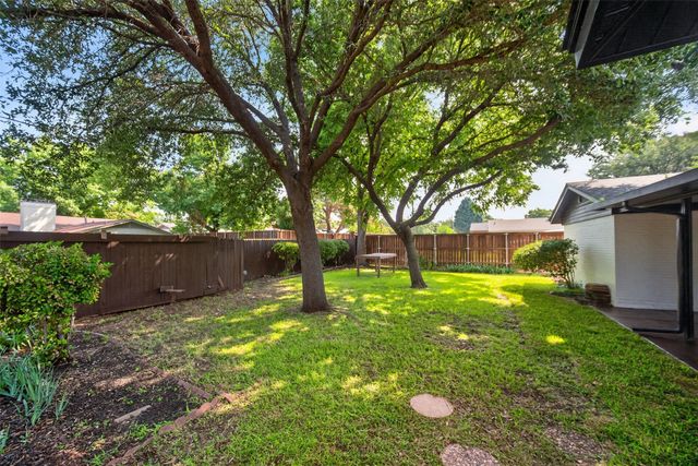 3919 Ridgeoak Way, Farmers Branch, TX 75244