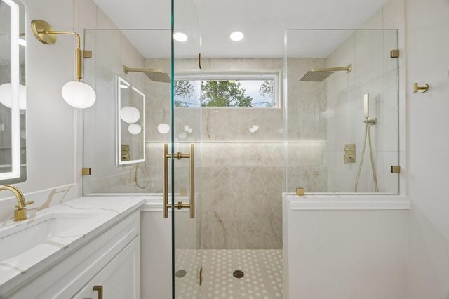 4203 Mowery Road, Houston, TX 77047