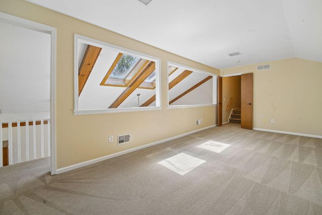 1355 Goldsmith Drive, Westerville, OH 43081