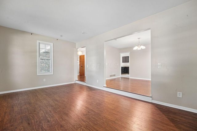1355 Goldsmith Drive, Westerville, OH 43081