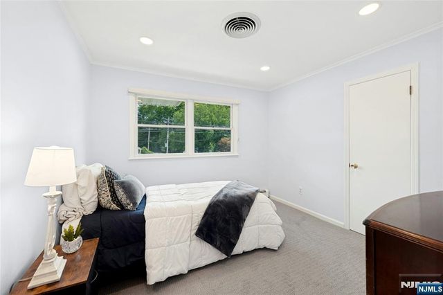 157 Harriot Avenue, Harrington Park, NJ 07640