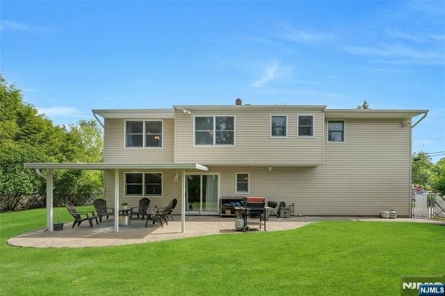 157 Harriot Avenue, Harrington Park, NJ 07640
