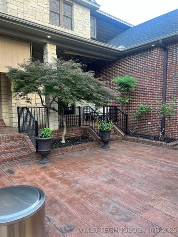 910 Summit Ridge, Mcalester, OK 74501
