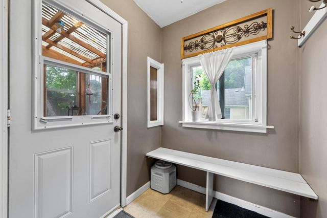 168 Hurley Street E, West Saint Paul, MN 55118