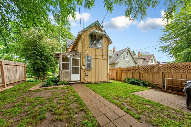 168 Hurley Street E, West Saint Paul, MN 55118