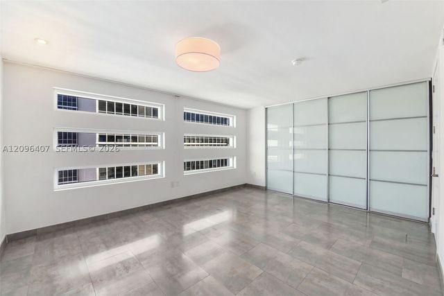 1040 Biscayne Blvd 3704, Miami, FL 33132