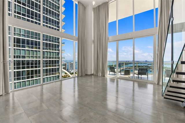 1040 Biscayne Blvd 3704, Miami, FL 33132