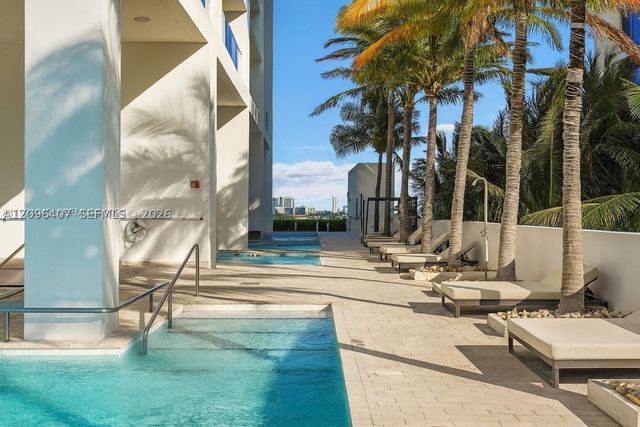 1040 Biscayne Blvd 3704, Miami, FL 33132