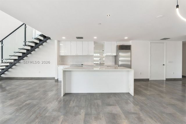 1040 Biscayne Blvd 3704, Miami, FL 33132