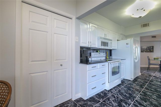 7100 Radice Court 708, Lauderhill, FL 33319