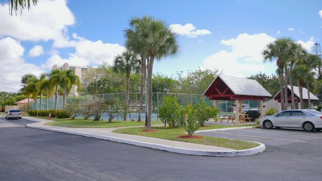 7100 Radice Court 708, Lauderhill, FL 33319