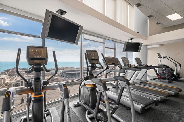 100 E 14th Street 2809, Chicago, IL 60605