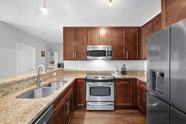 100 E 14th Street 2809, Chicago, IL 60605