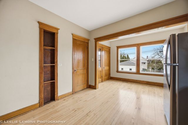 2423 Wesley Avenue, Berwyn, IL 60402