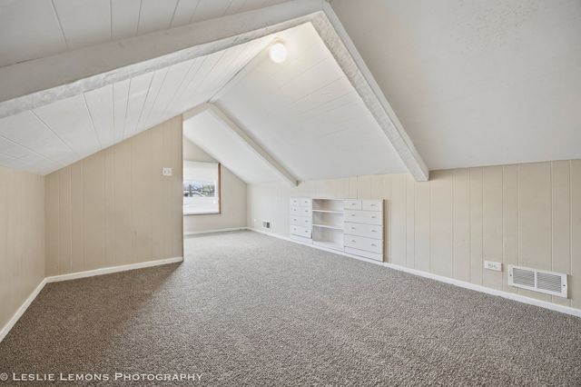 2423 Wesley Avenue, Berwyn, IL 60402