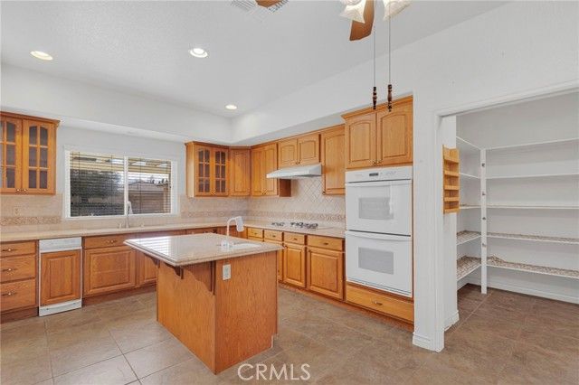 19265 Kanbridge, Apple Valley, CA 92308