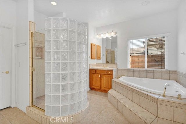 19265 Kanbridge, Apple Valley, CA 92308