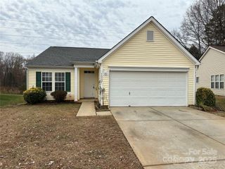 1533 Hollow Maple Drive, Charlotte, NC 28216