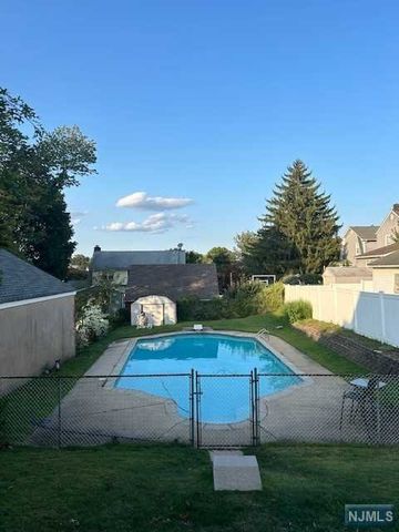 417 Page Avenue, Lyndhurst, NJ 07071