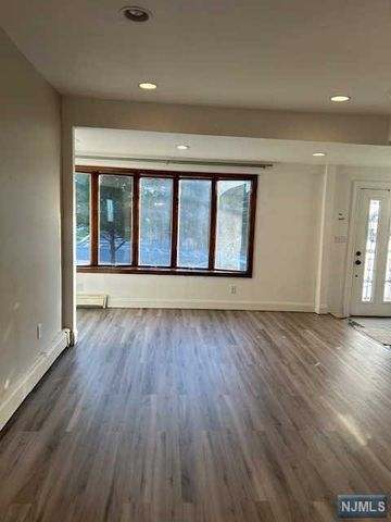 417 Page Avenue, Lyndhurst, NJ 07071