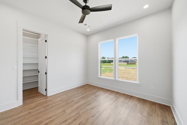 12 Neva Ridge Road, Greenbrier, AR 72058