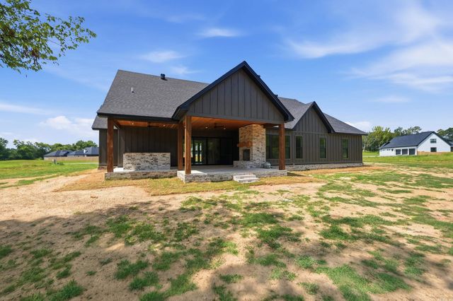 12 Neva Ridge Road, Greenbrier, AR 72058