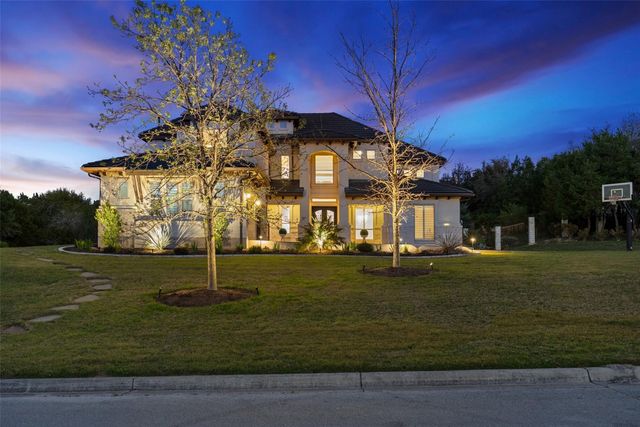 310 Bella Montagna CIR, Austin, TX 78734