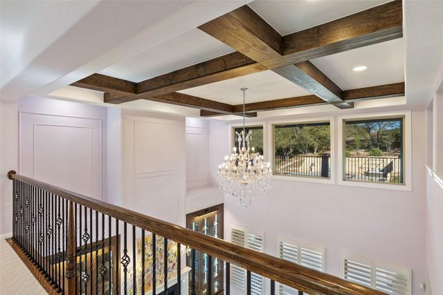 310 Bella Montagna CIR, Austin, TX 78734