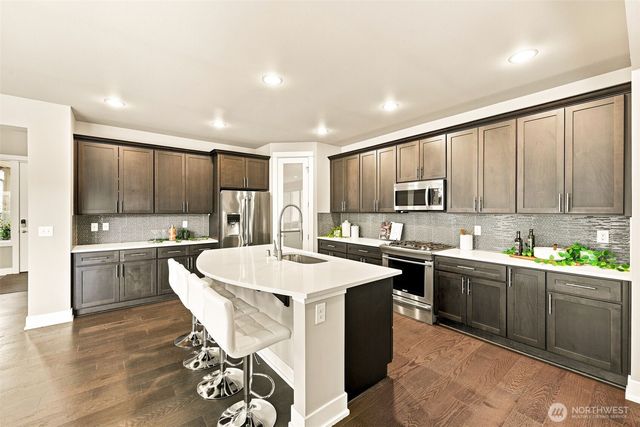 3866 Apollo Way, Gig Harbor, WA 98332