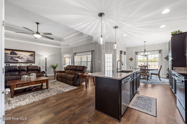 211 Moonstone Court, Jacksonville, NC 28546