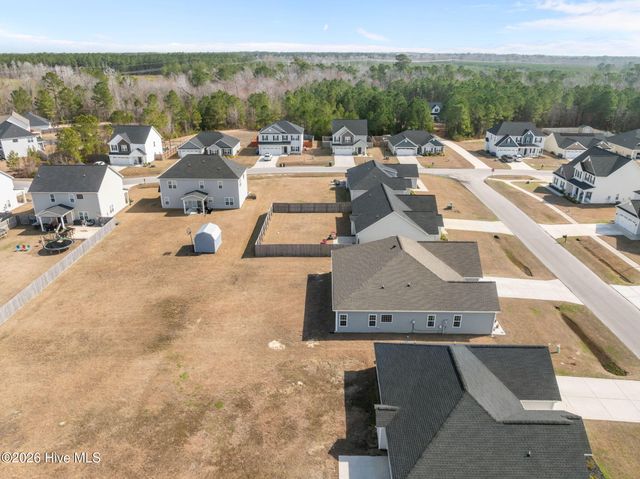 211 Moonstone Court, Jacksonville, NC 28546