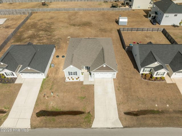 211 Moonstone Court, Jacksonville, NC 28546