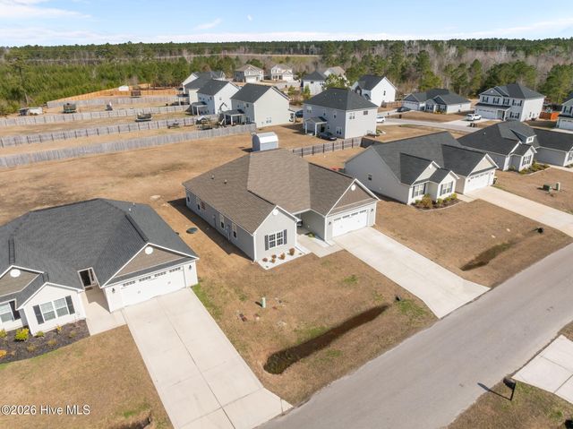 211 Moonstone Court, Jacksonville, NC 28546