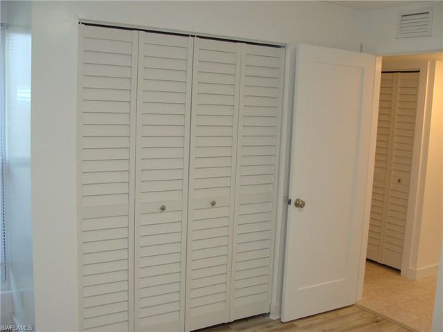 3980 Estero Bay LN F23, Naples, FL 34112