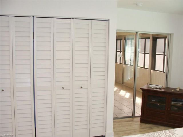 3980 Estero Bay LN F23, Naples, FL 34112